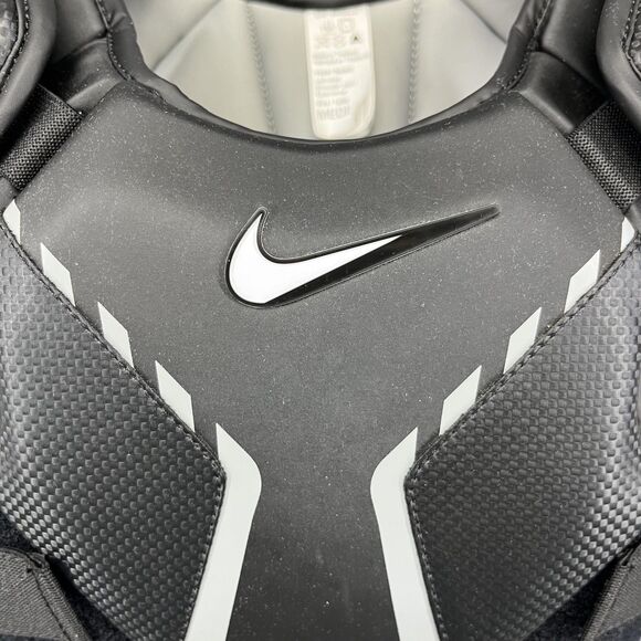 Nike Vapor Select Lacrosse Shoulder Pad Medium Black Chest Protector NOCSAE 2023 - Picture 2 of 12